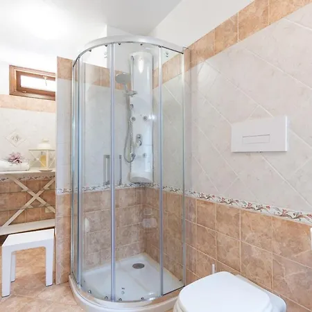 Apartment - Doccia Idromassaggio - Giardino Privato Olbia