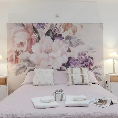 - Doccia Idromassaggio - Giardino Privato 아파트